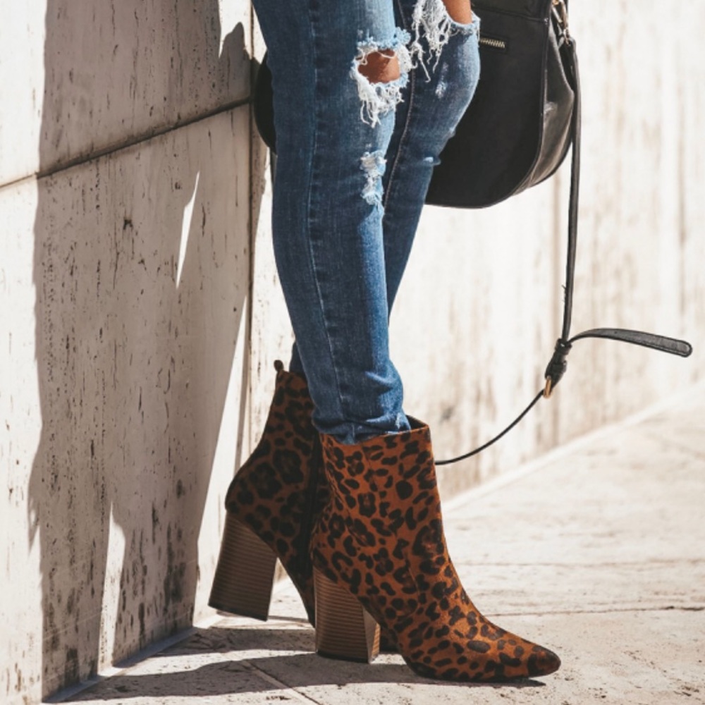 Huntress Leopard Pointed Bootie